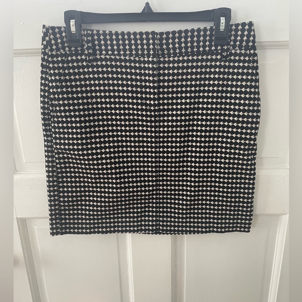Ann Taylor LOFT Black & White Stretch Mini Skirt Size 2